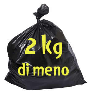 Campagna di Legambiente ed Eco dalle città: “gli italiani riducano l’immondizia che va in discarica per fare posto alla spazzatura campana”